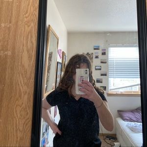 plain black v neck t shirt